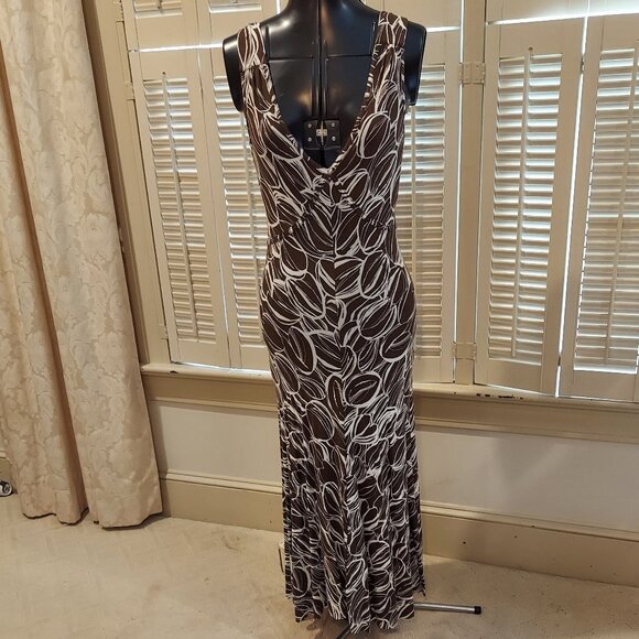 Slender Long Lowcut Brown & White Knit Dress Size S - Picture 1 of 6